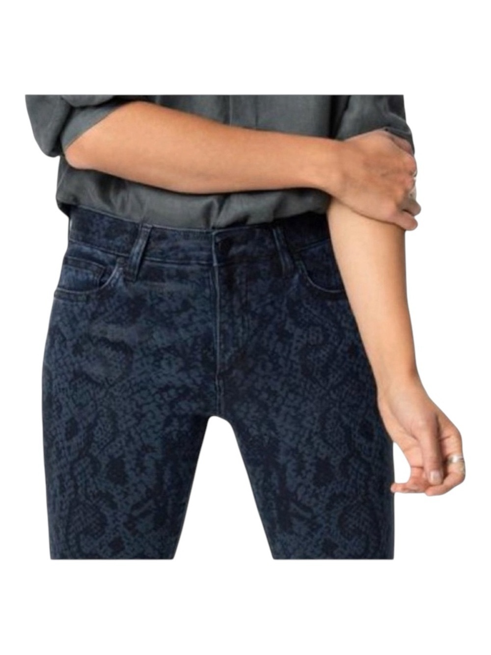 new Joe's Jeans ㋛ Charlie Skinny High Waist Jean ㋛ Coated Navy Python Print ㋛ - Picture 9 of 16